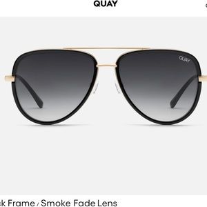 NEW! Rare Quay All in black large Polarized xLARGE smoke aviators